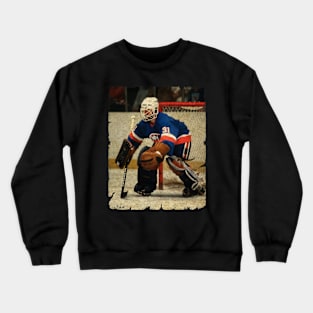 Billy Smith in New York Islanders, 1980 Vezina Trophy Crewneck Sweatshirt